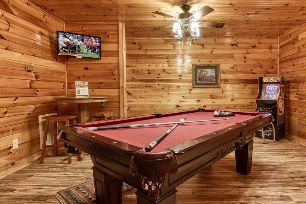 פיג'ן פורג' The Nut House, Hot Tub, Game Room, Wifi, 1089 Free Tickets Each Paid Day, Dollywood And More! מראה חיצוני תמונה